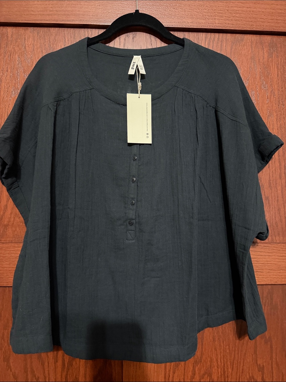 Pact Women's Black Short-Sleeve Button-Front Blouse, NWT
